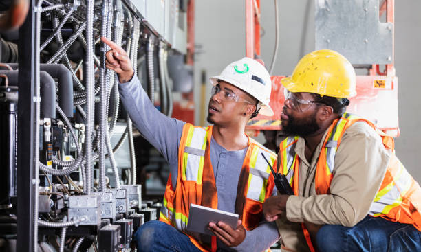 Best Licensed Electrician  in Sedalia, MO